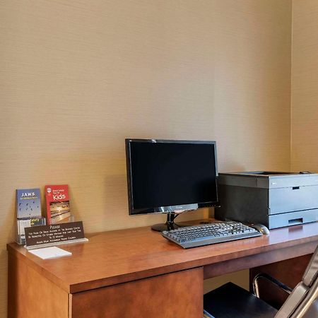 לינקולן סיטי Comfort Inn & Suites מראה חיצוני תמונה