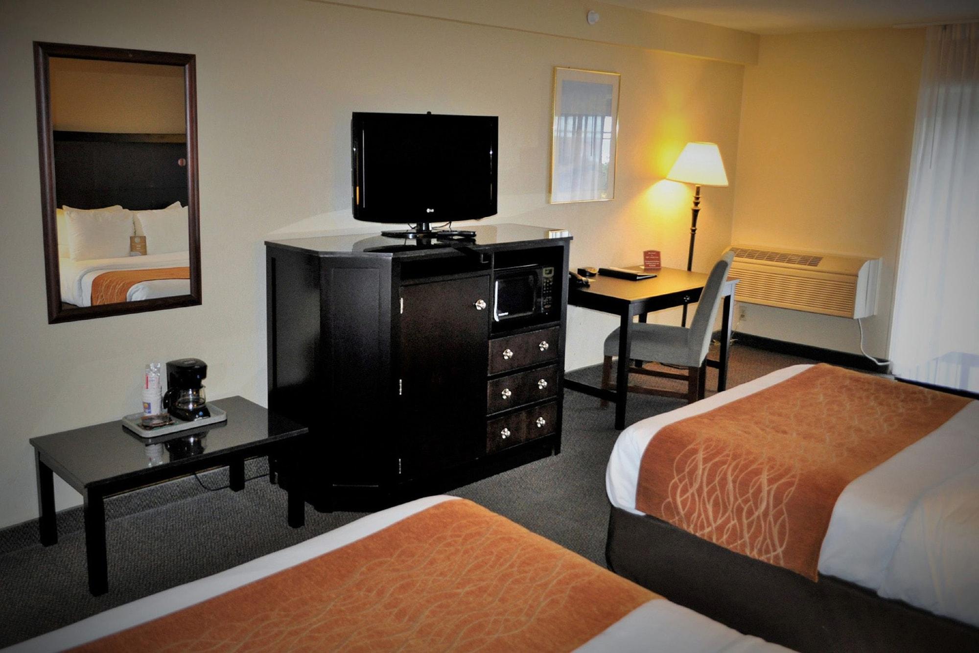 לינקולן סיטי Comfort Inn & Suites מראה חיצוני תמונה