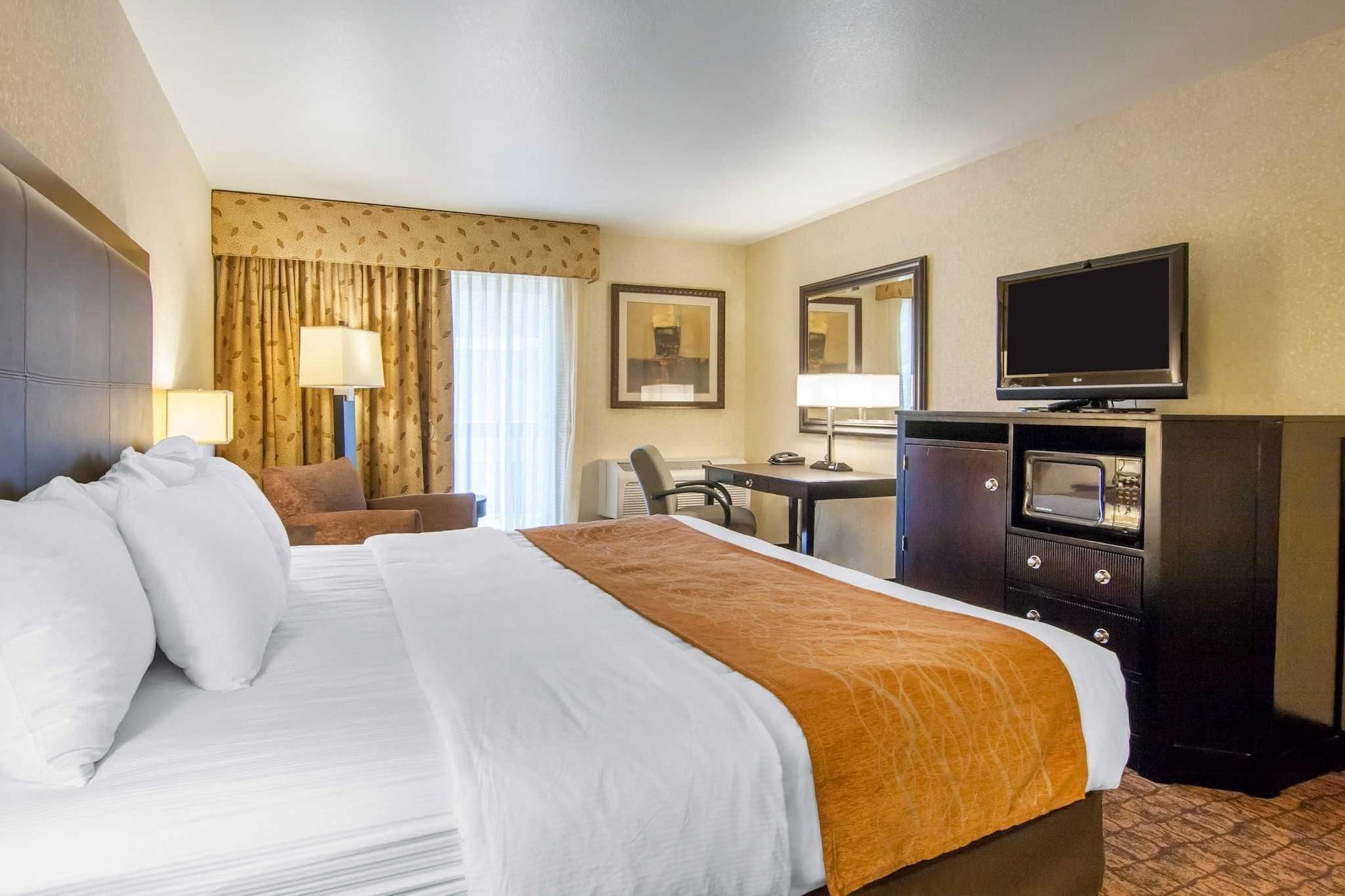 לינקולן סיטי Comfort Inn & Suites מראה חיצוני תמונה