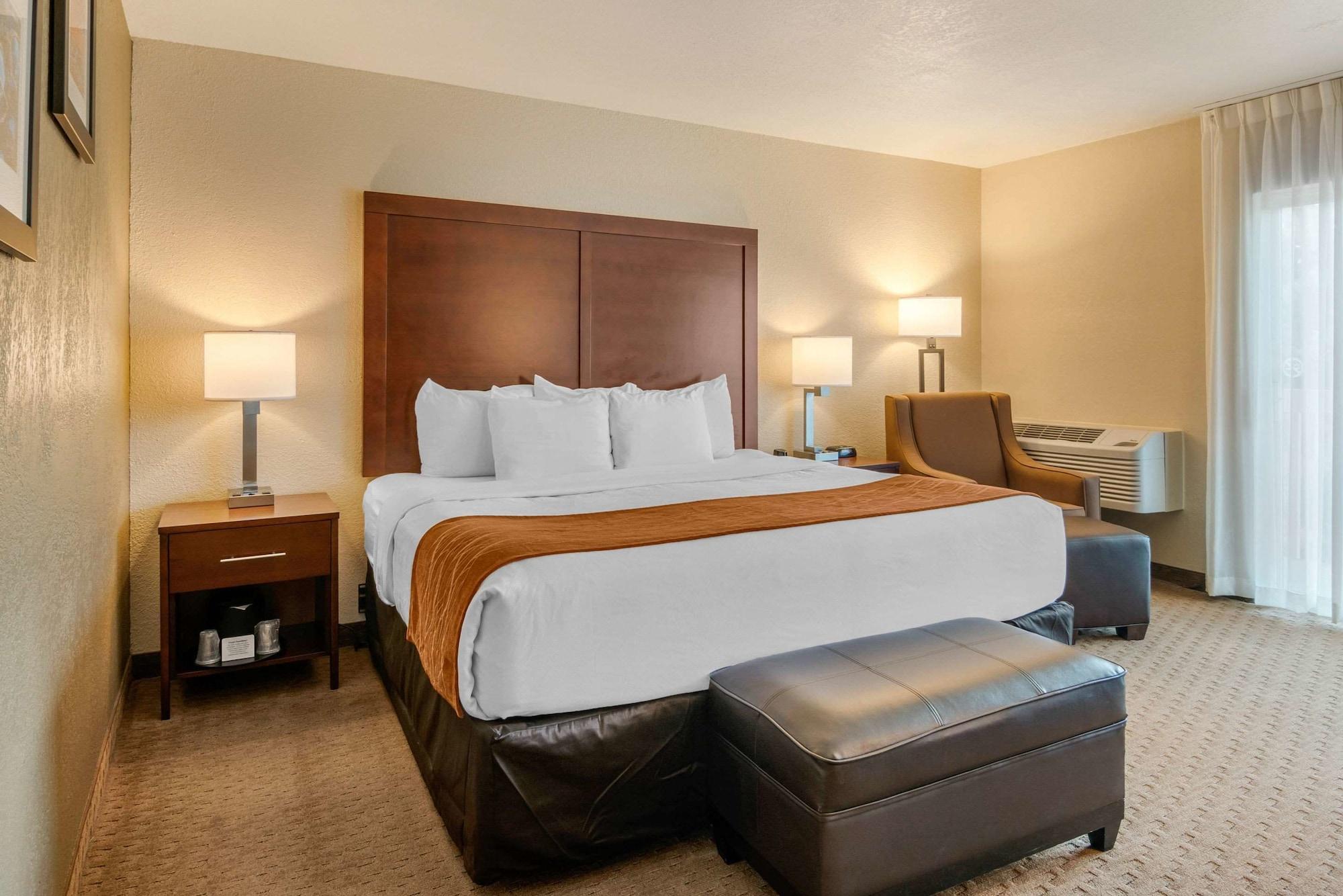 לינקולן סיטי Comfort Inn & Suites מראה חיצוני תמונה
