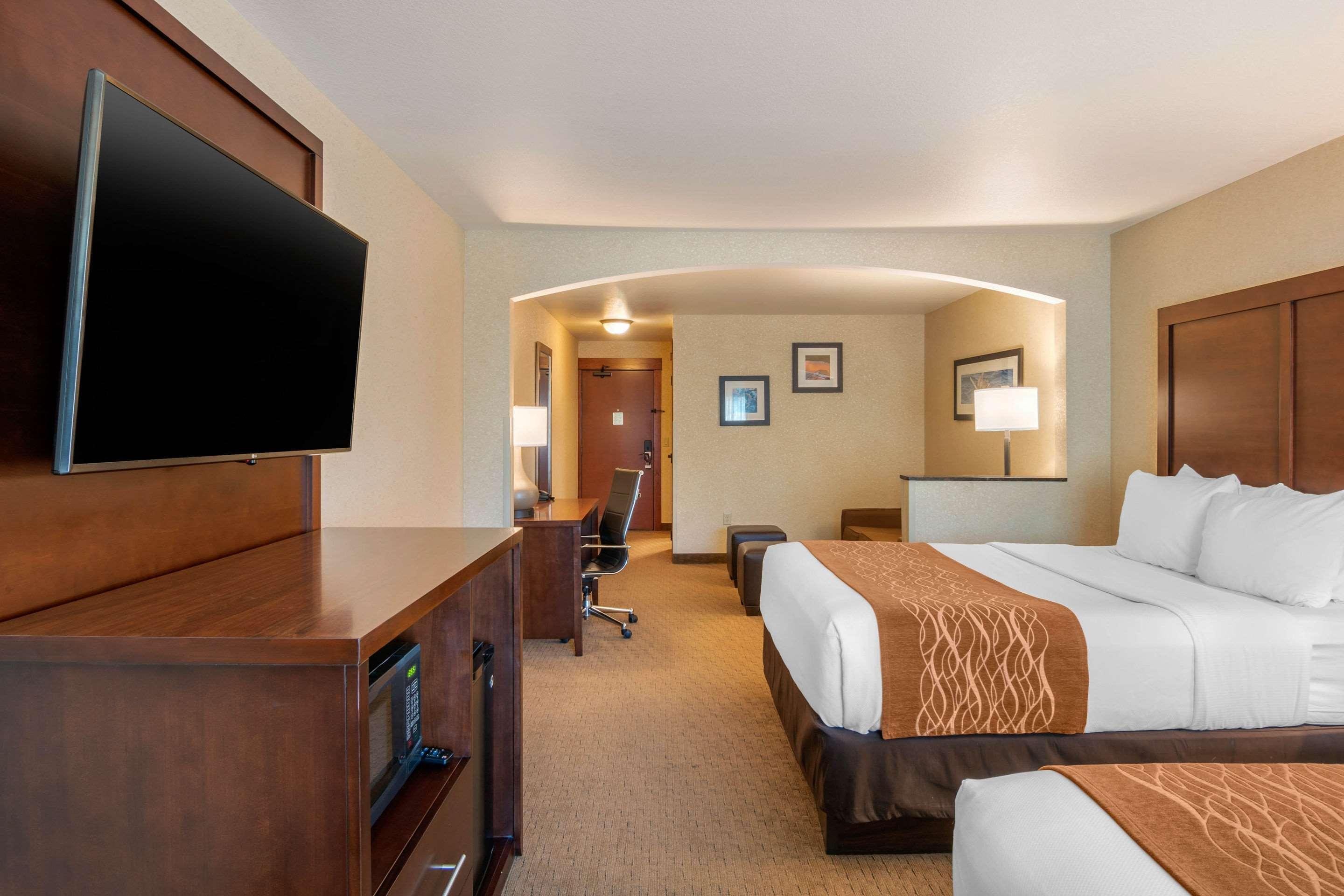 לינקולן סיטי Comfort Inn & Suites מראה חיצוני תמונה