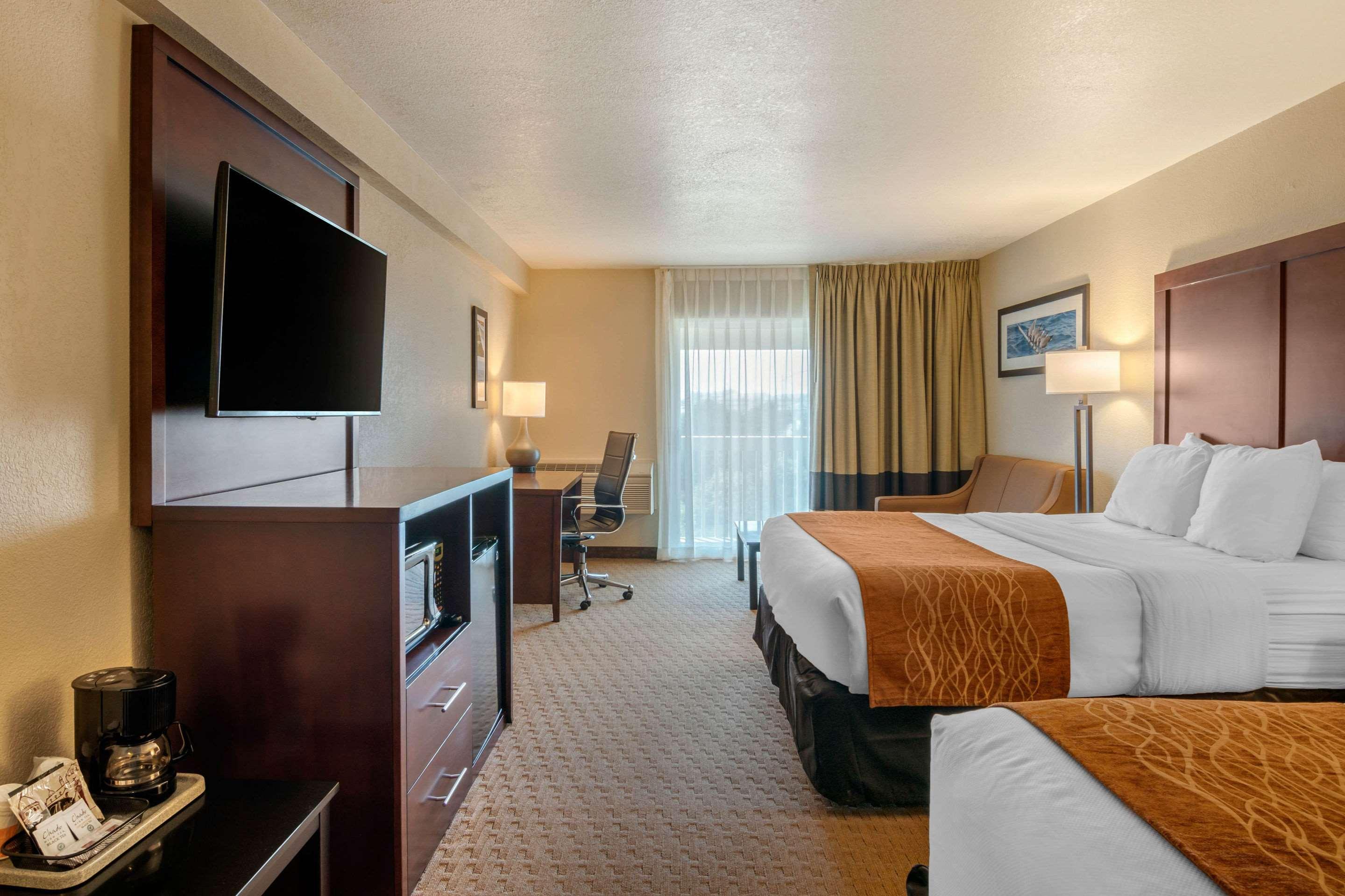 לינקולן סיטי Comfort Inn & Suites מראה חיצוני תמונה
