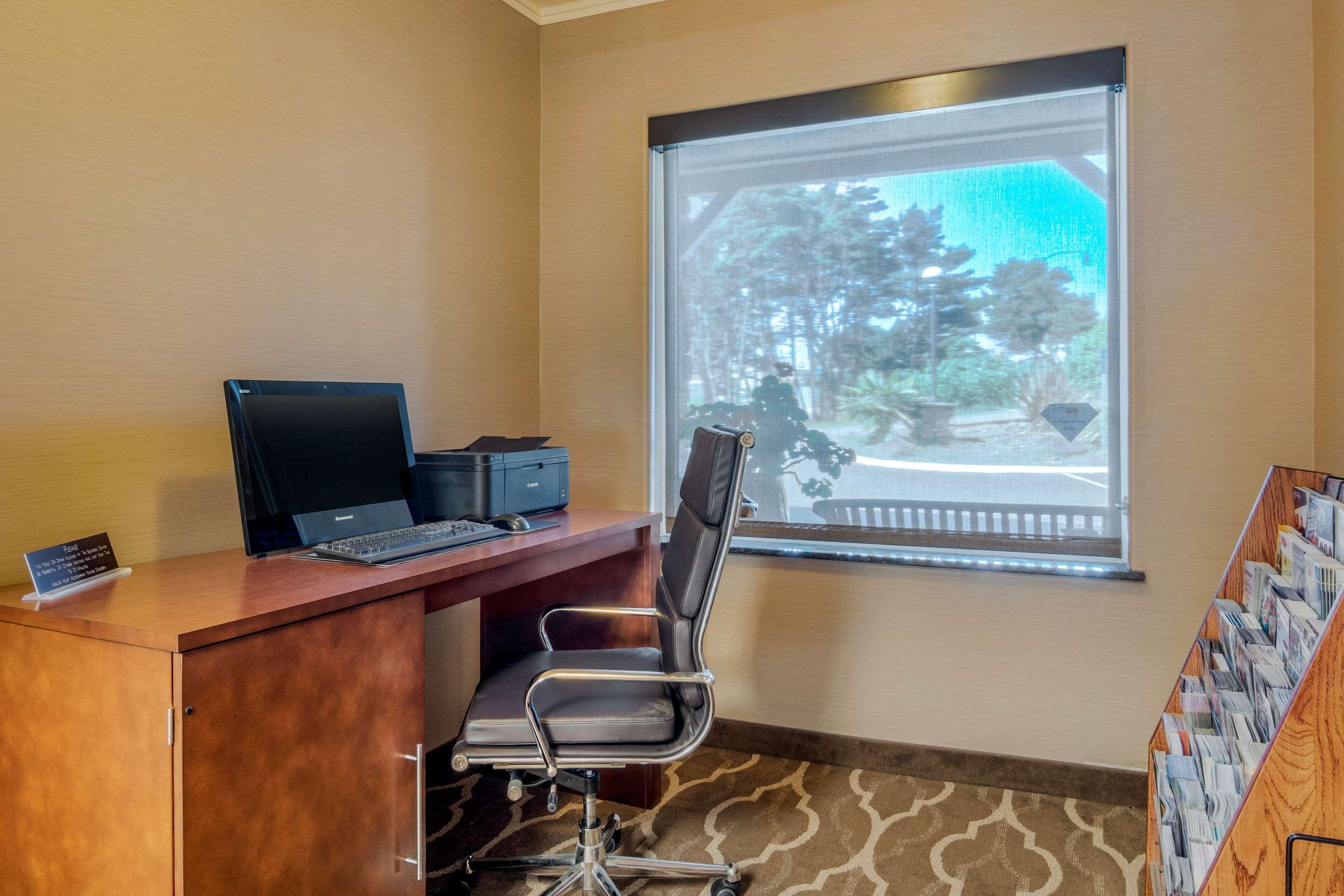 לינקולן סיטי Comfort Inn & Suites מראה חיצוני תמונה