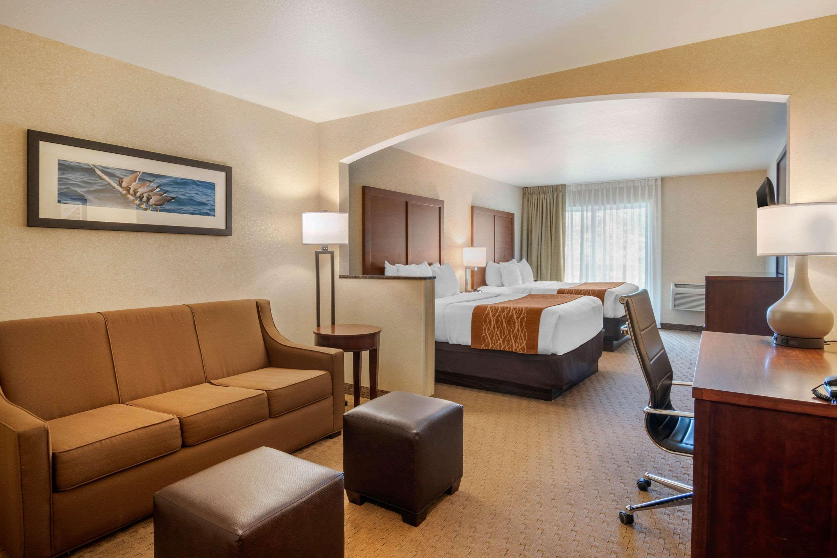 לינקולן סיטי Comfort Inn & Suites מראה חיצוני תמונה