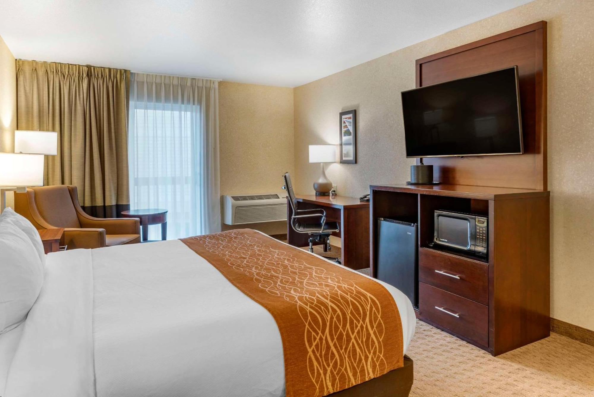 לינקולן סיטי Comfort Inn & Suites מראה חיצוני תמונה