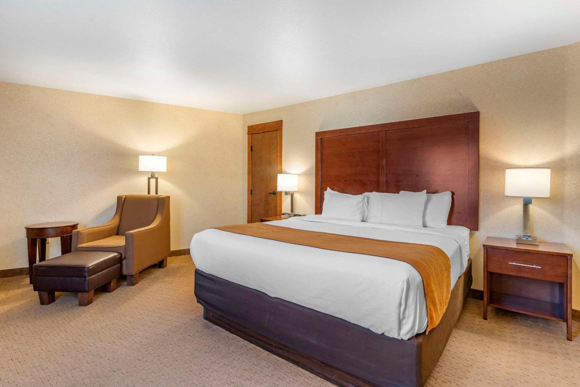 לינקולן סיטי Comfort Inn & Suites מראה חיצוני תמונה