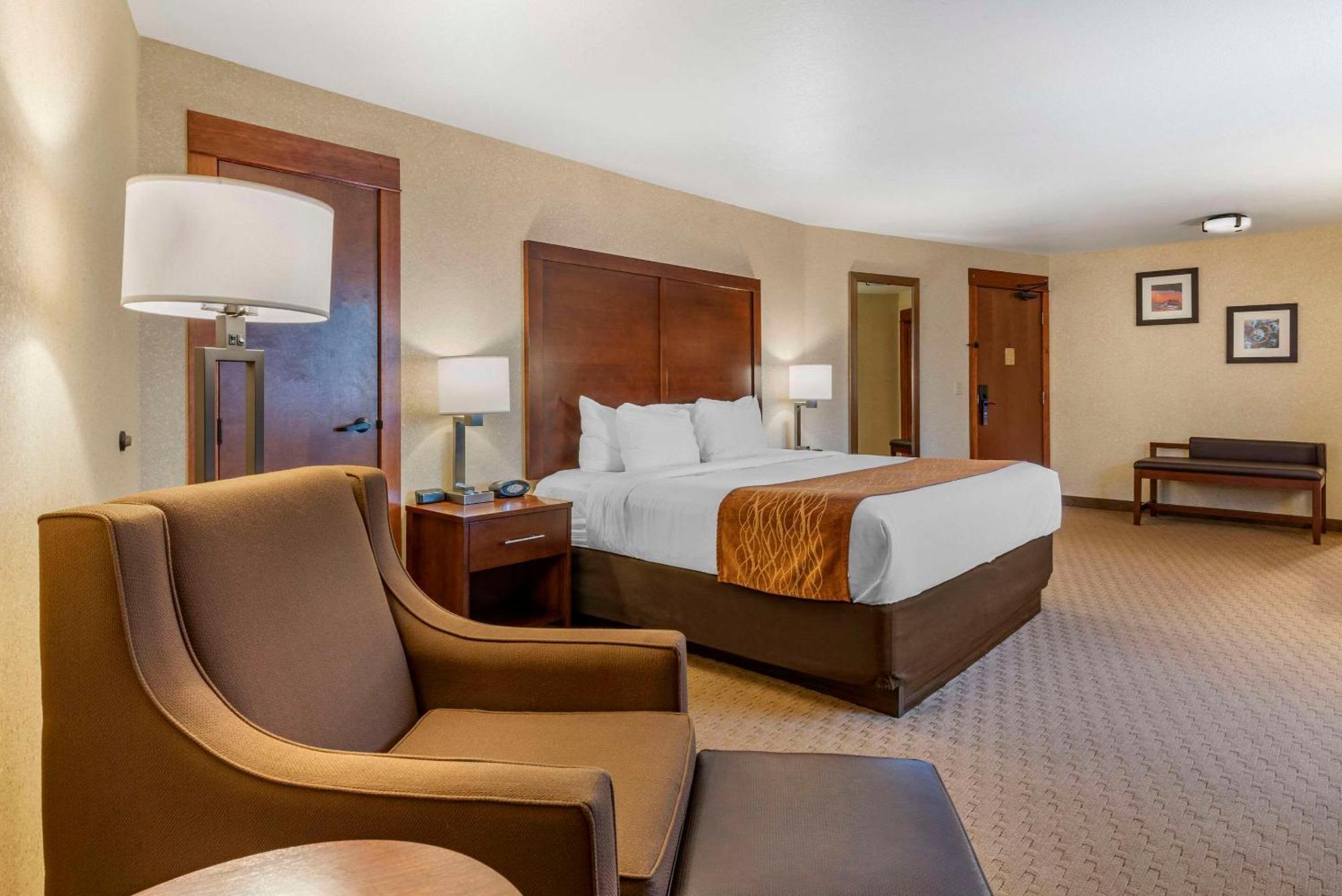 לינקולן סיטי Comfort Inn & Suites מראה חיצוני תמונה