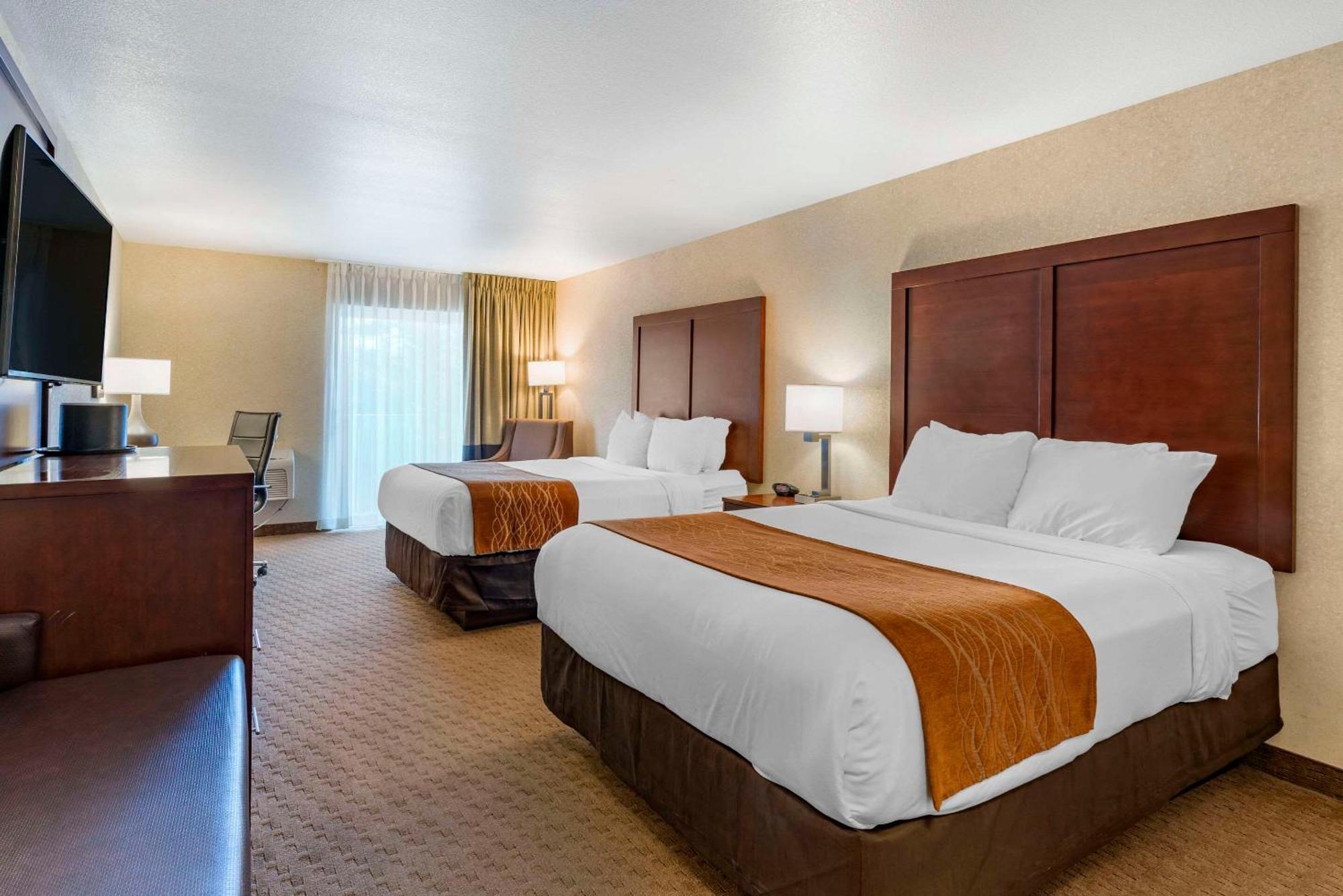 לינקולן סיטי Comfort Inn & Suites מראה חיצוני תמונה