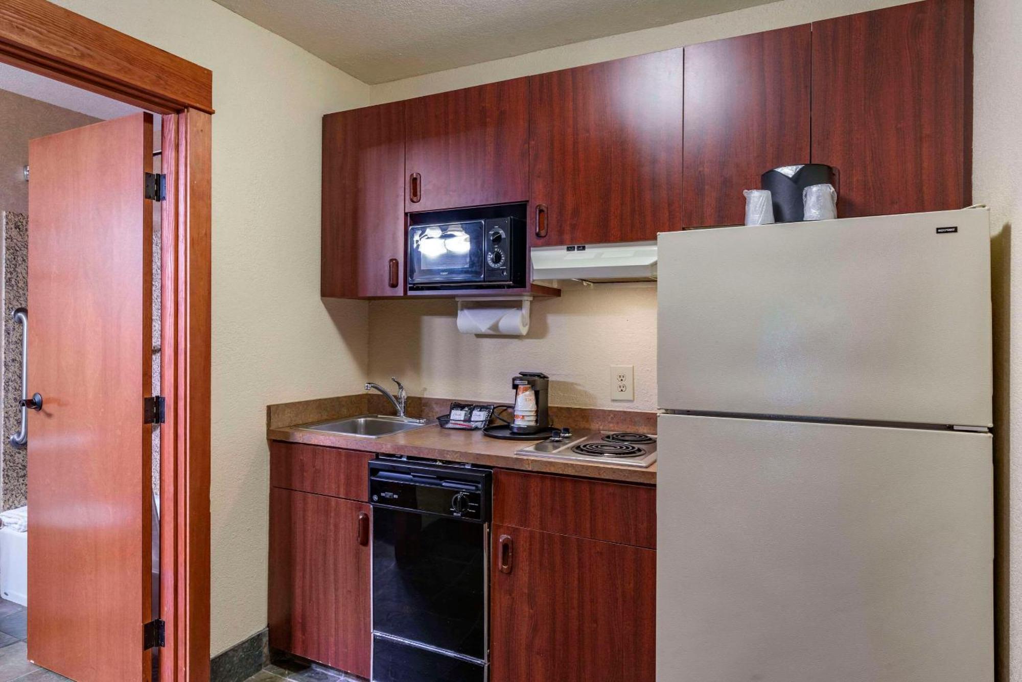 לינקולן סיטי Comfort Inn & Suites מראה חיצוני תמונה