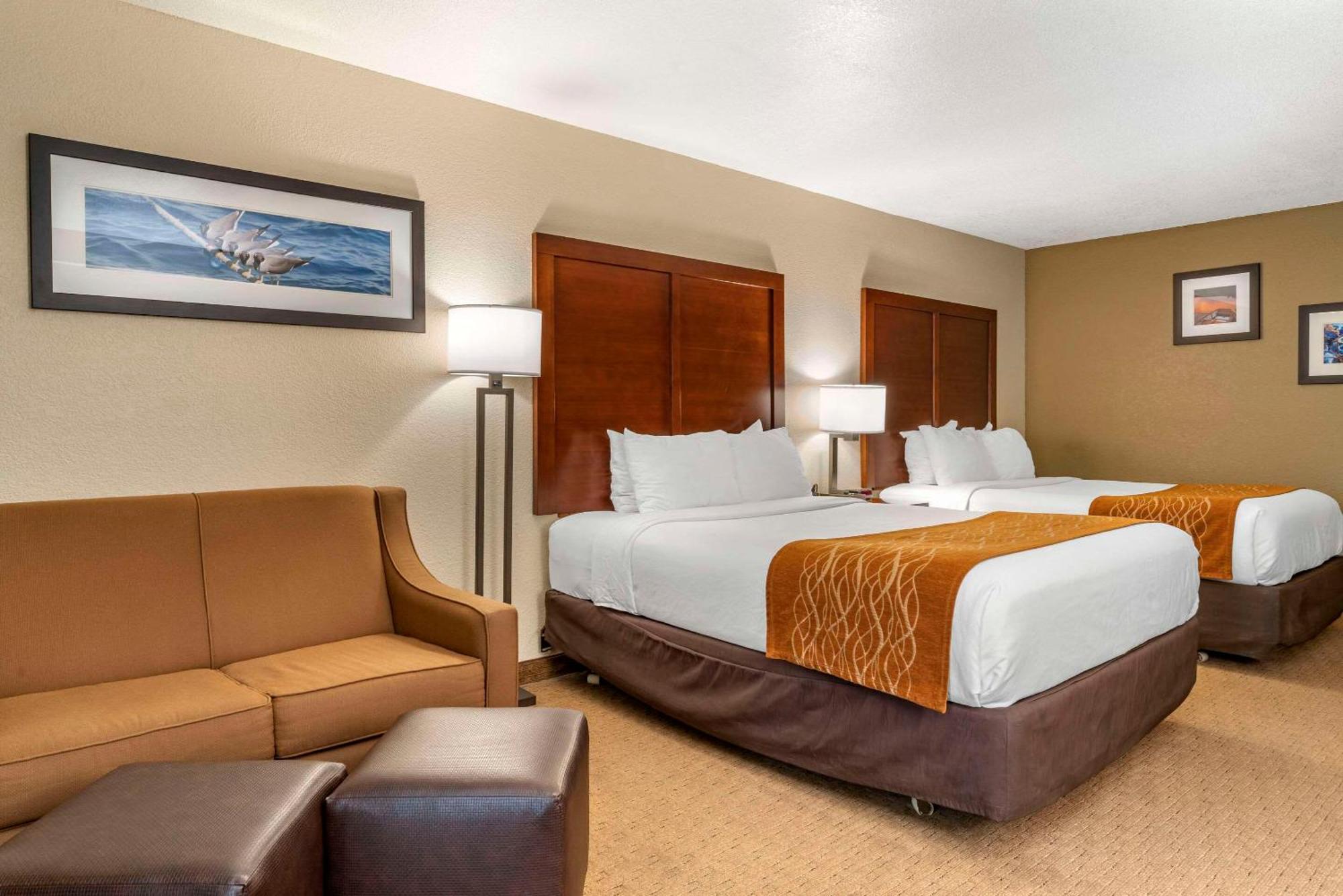 לינקולן סיטי Comfort Inn & Suites מראה חיצוני תמונה