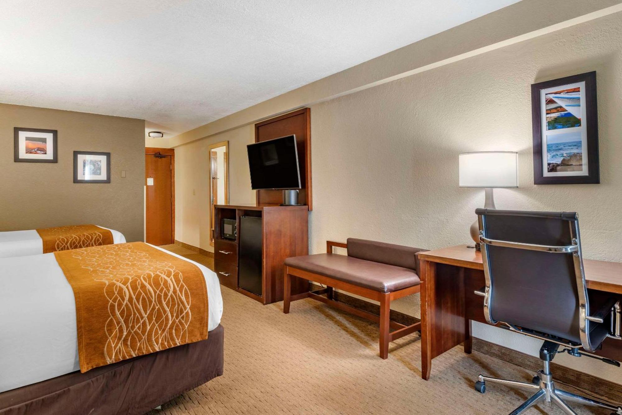לינקולן סיטי Comfort Inn & Suites מראה חיצוני תמונה